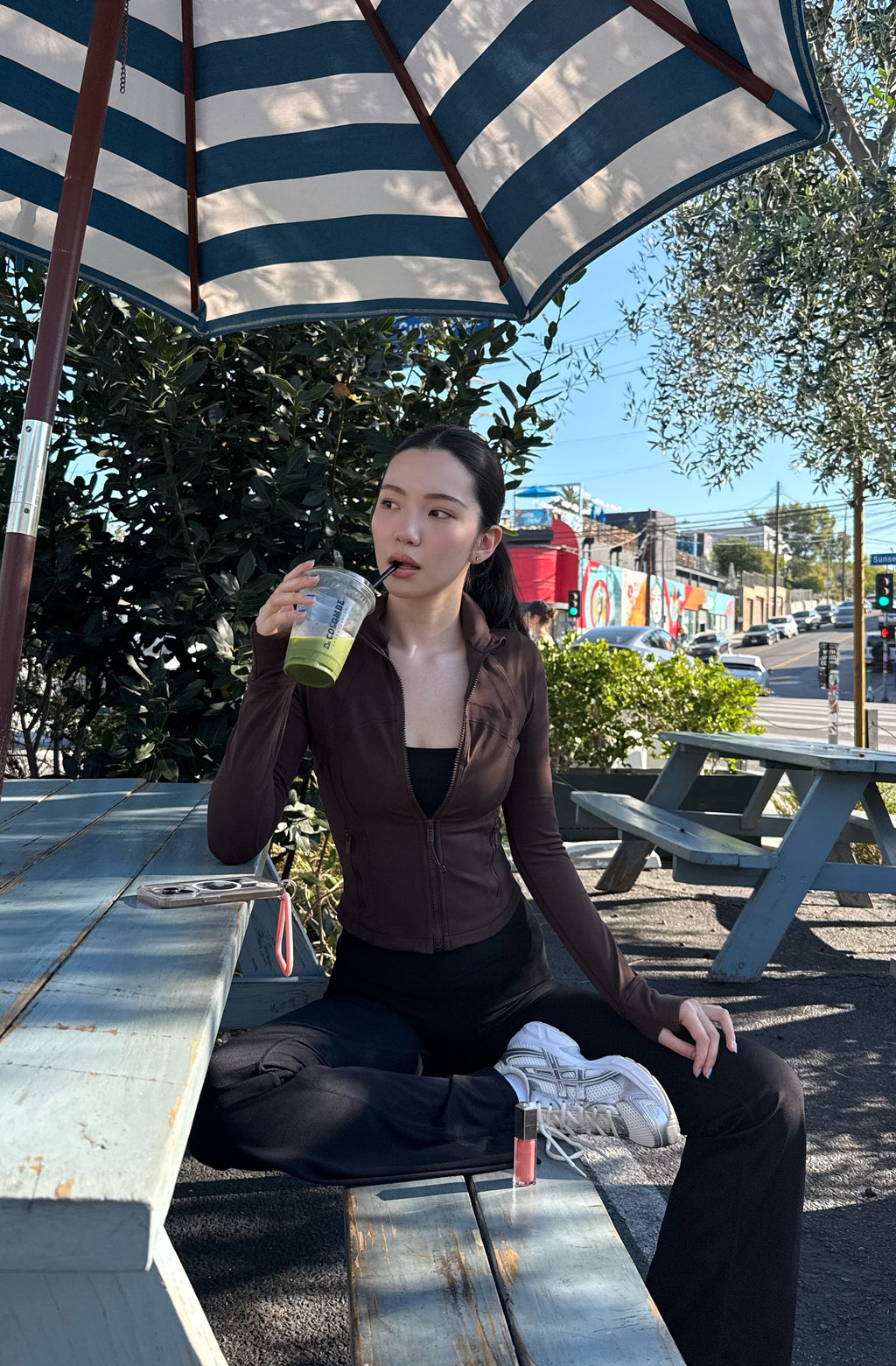 Elegant Frame Jacket