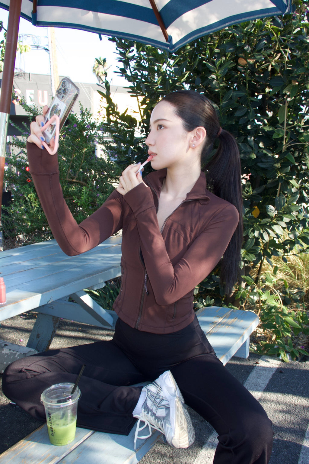 Elegant Frame Jacket